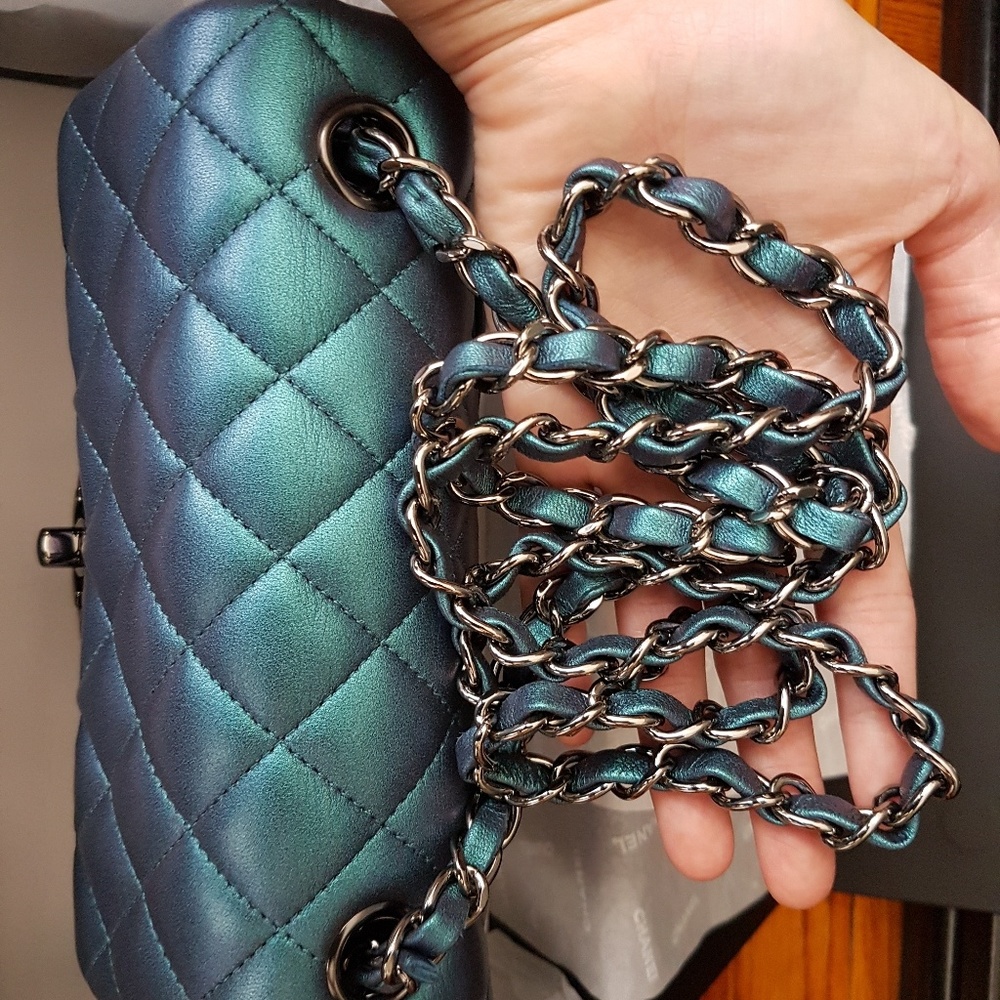 CHANEL CLASSIC FLAP 2017 - Picture 7 of 8
